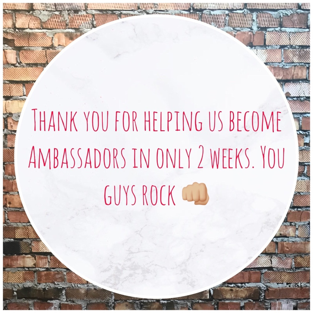 !!Poshmark Ambassador!!